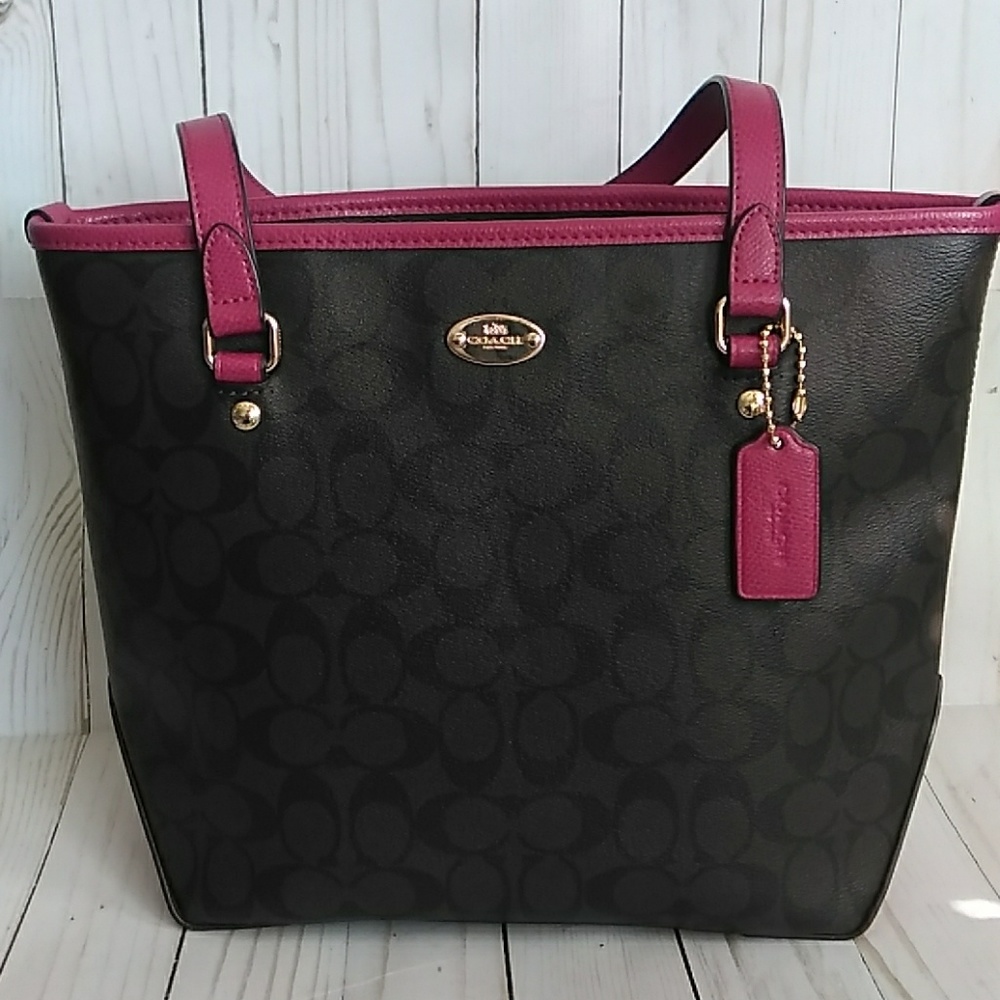 FINAL SALE🍒Coach tote bag